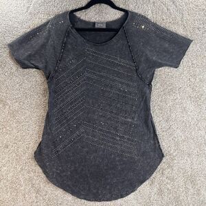 Vocal Tunic Top Size Medium Rhinestones Gray Round‎ Neck Short Sleeve